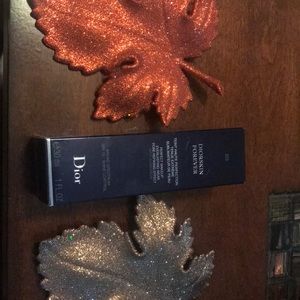 Dior foundation shade 022 cameo